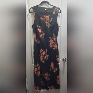 Beautiful Floral Maxi Dress 18W